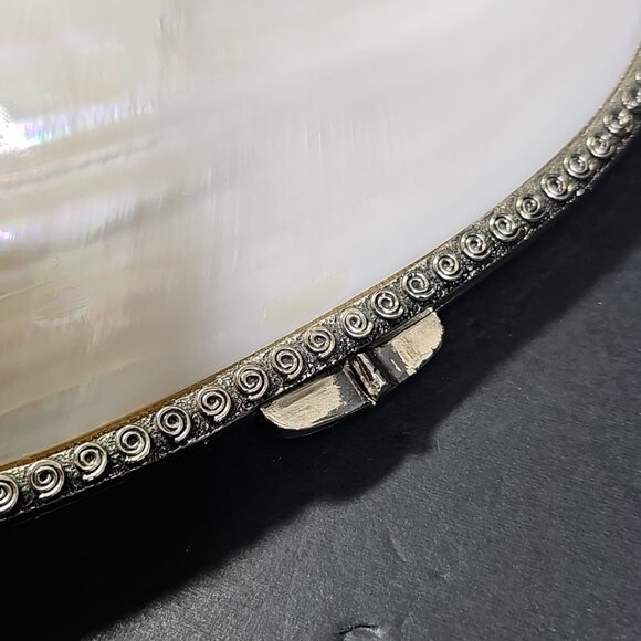 9 Inch Large Mother Of Pearl Trinket Or Jewelry Box WOW! Stunning And Gorgeous - Picture 9 of 16